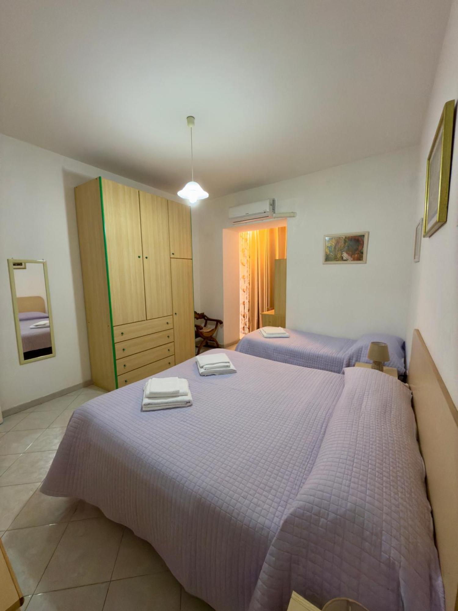 Appartamento Per Turisti Mesovia Santa Severina Exterior photo